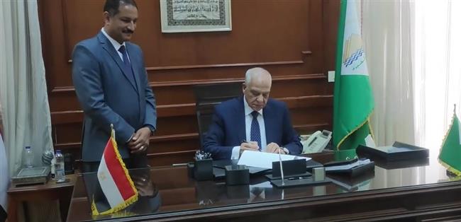 محافظ الجيزة يعتمد نتيجة الشهادة الإعدادية 2024 بنسبة نجاح 87.5%