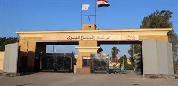   مراسل "القاهرة الإخبارية": شاحنات المساعدات تنتظر بطول 50 كيلو من معبر رفح