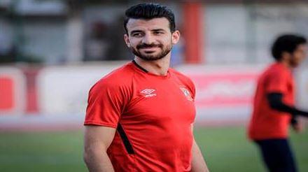 محمود متولي يتوج بجائزة أفضل لاعب في مباراة الأهلي والجونة