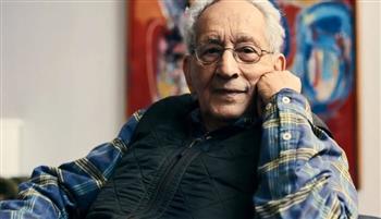   وفاة الرسام الأمريكي فرانك ستيلا عن 87 عاما بعد صراع مع المرض