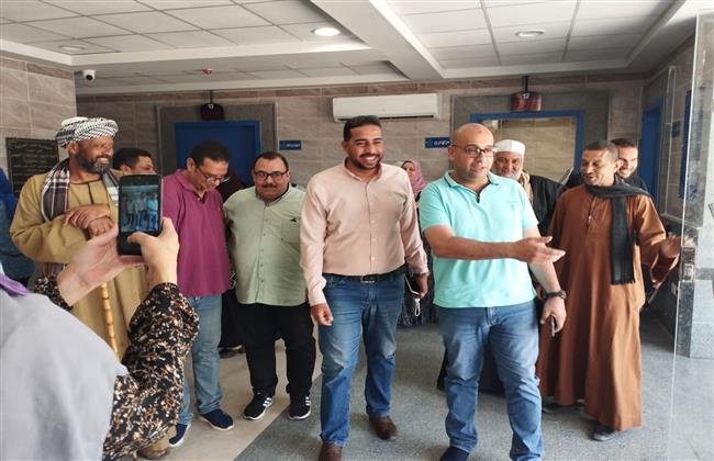وكيل "صحة قنا" يجري جولة موسعة على منافذ الخدمة الطبية شمال المحافظة