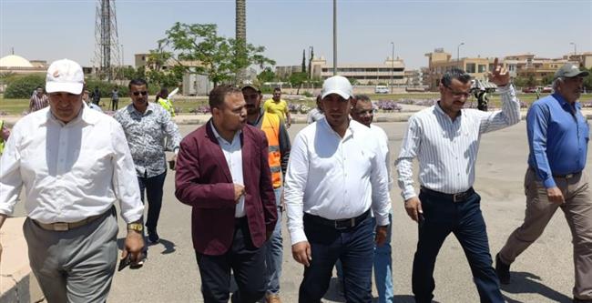 رئيس جهاز الشروق يتفقد منافذ الخير بالمدينة