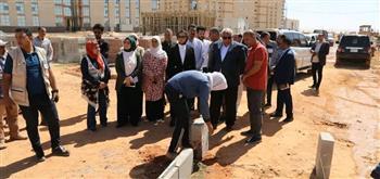 محافظ الوادي الجديد يتابع التشطيبات النهائية بالعاصمة الإدارية للمحافظة 