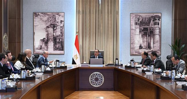 رئيس الوزراء يتابع ملفات تصدير العقار وتفعيل صناديق الاستثمار العقاري