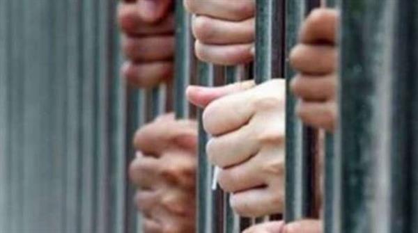 اتخاذ الإجراءات القانونية حيال شخصين لغسلهما 40 مليون جنيه بقنا