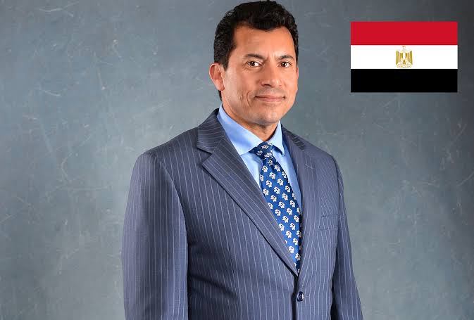 دكتور اشرف صبحي  يهنئ رئيس الاتحاد المصري للجمباز ويدعم بعثة الترامبولين بتونس