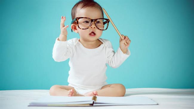 علامات تدل على ذكاء طفلك