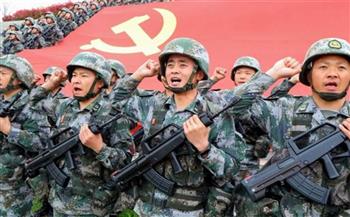   الجيش الصيني ينتقد مرور مدمرة أمريكية عبر مضيق تايوان