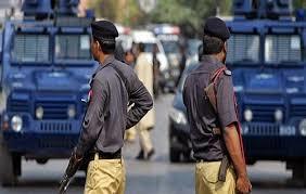   مقتل وإصابة 8 أشخاص برصاص مسلحين في باكستان