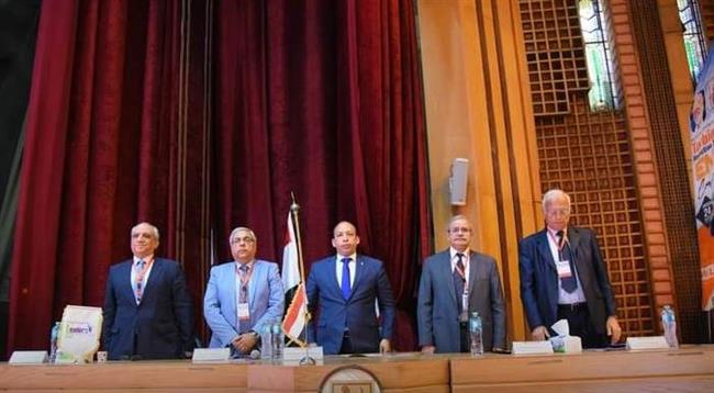 800 طبيب من المستشفيات والجامعات في مؤتمر جراحات الأنف والأذن بطب القاهرة