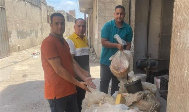 ضبط 2 طن بويات و 60 عبوة أدوية بيطرية منتهية الصلاحية بالبحيرة