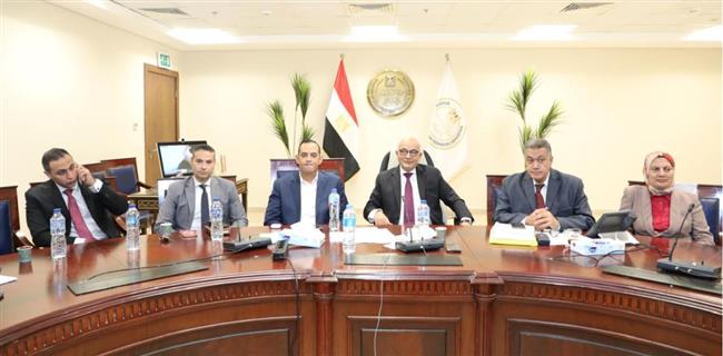 7 توجيهات عاجلة.. وزير التعليم يتابع انتظام سير امتحانات الثانوية العامة
