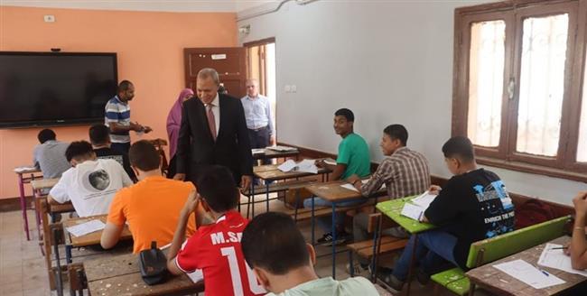 امتحانات الثانوية العامة فى القليوبية.. توجيهات عاجلة من "الهجان"