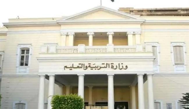 "التعليم": وفاة طالب أثناء امتحان الدين للثانوية العامة