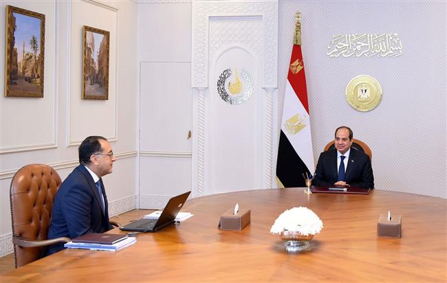 الرئيس السيسي يبحث مع مدبولي استعدادات أجهزة الدولة لعيد الأضحى