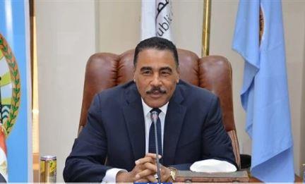 محافظ مطروح يوجه بسرعة الانتهاء من تشغيل محطة الرميلة لتحلية مياه البحر