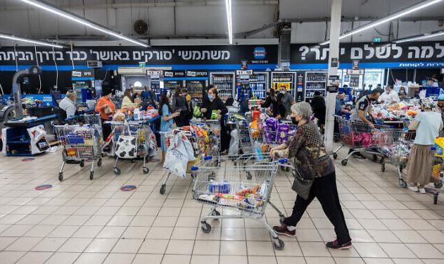 بلومبرج: ضغوط الأسعار تزداد في إسرائيل بعد أشهر من بدء الحرب في غزة