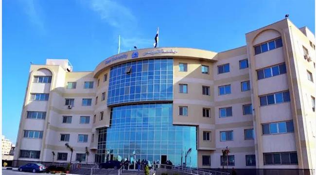 جامعة السويس تبحث مع رؤساء الأحياء سير الأعمال بمنظومة تراخيص البناء