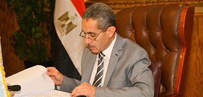 محافظ الغربية يترأس اجتماع لجنة اختيار القيادات للتجديد لعدد من الوظائف القيادية