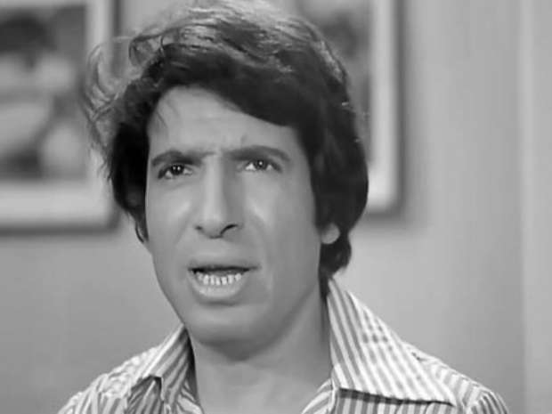 محمد عوض .. الفيلسوف الكوميديان| فيديو