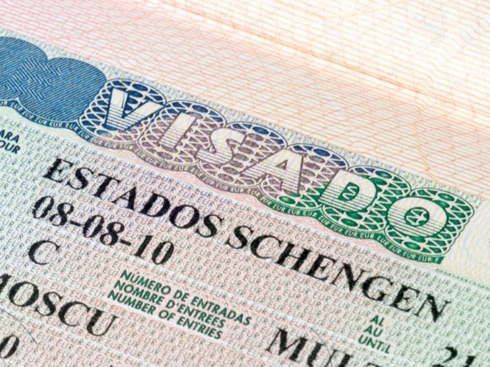 رفض منح تأشيرة شنجن كلف المتقدمين الأفارقة 54 مليون يورو عام 2023