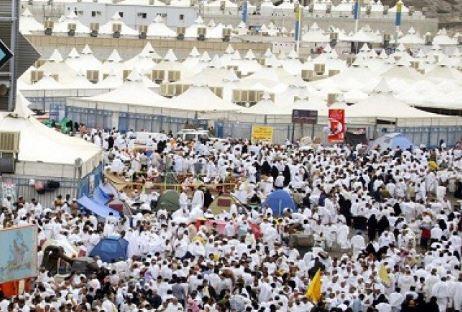 حجاج بيت الله الحرام يتوجهون إلى "مشعر منى" الجمعة لبدء مناسكهم