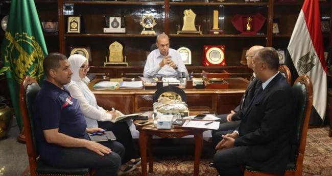 محافظ القليوبية يناقش مع "البنك الأهلي" استغلال أراضي المحافظة لخدمة المواطنين