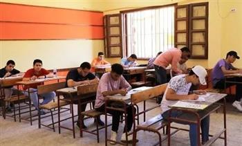 امتحانات الثانوية العامة.. ضبط طالب قام بمحاولة الغش الإلكتروني خلال امتحان الإحصاء 
