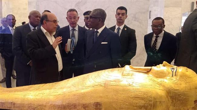 وفد رفيع المستوى من غينيا الاستوائية يزور المتحف القومي للحضارة