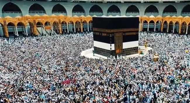 ذكريات صناعة كسوة الكعبة في مصر على مدار عقود