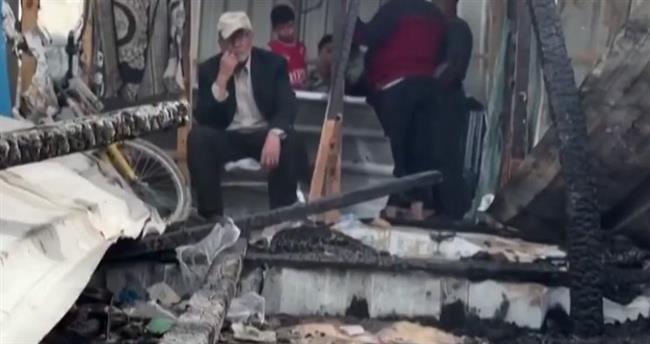 "أونروا": هناك 330 ألف طن من النفايات منتشرة بين خيام النازحين في القطاع