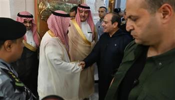   الرئيس السيسي يزور المسجد النبوي الشريف