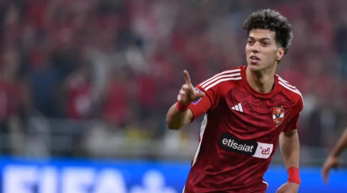 الدوري المصري .. إمام عاشور يسجل هدف الأهلي الأول في شباك فاركو