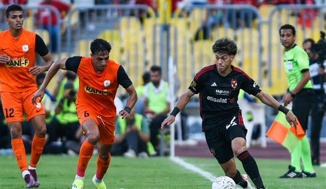 الدوري المصري .. الأهلي يتقدم على فاركو في الشوط الأول بثنائية إمام عاشور