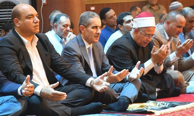 محافظ الغربية يفتتح المسجد الكبير بـ قرية دمتنو