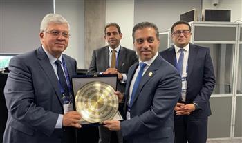 "عاشور" يلتقي بوزير التربية والتعليم الإماراتي لتعزيز سُبل التعاون المُشترك
