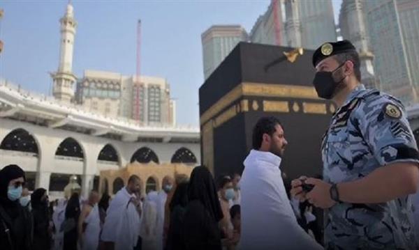الداخلية السعودية تصدر قرارات إدارية بحق 25 مخالفًا لأنظمة الحج