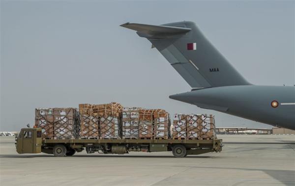 وصول طائرة قطرية تحمل مساعدات طبية لـ السودان