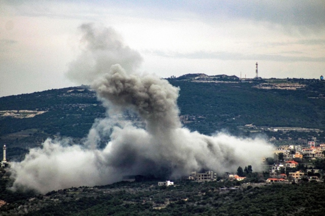 لبنان: سقوط شهيد إثر غارة جوية إسرائيلية على بلدة "الشهابية"