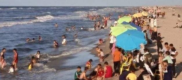 مصيف بلطيم يشهد إقبال آلاف المصطافين لقضاء إجازة عيد الأضحى