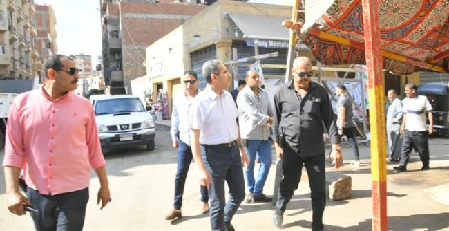 محافظ الغربية في جولة مفاجئة بشوارع مدينة سمنود 