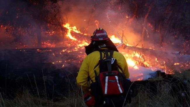أمريكا: إجلاء 5 آلاف شخص من منازلهم جراء حرائق الغابات