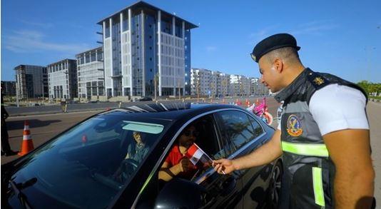 تكثيف الخدمات المرورية على الطرق السريعة والساحلية لتأمين إحتفالات المواطنين بالعيد 