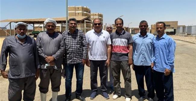 رئيس البحوث الزراعية يتفقد مشروع إنتاج البيض الخالي من المسببات المرضية بالفيوم