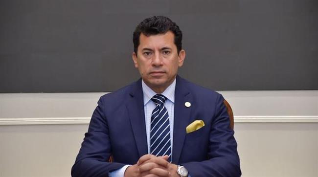 وزير الرياضة ينعي مشجعتي النادي الأهلي