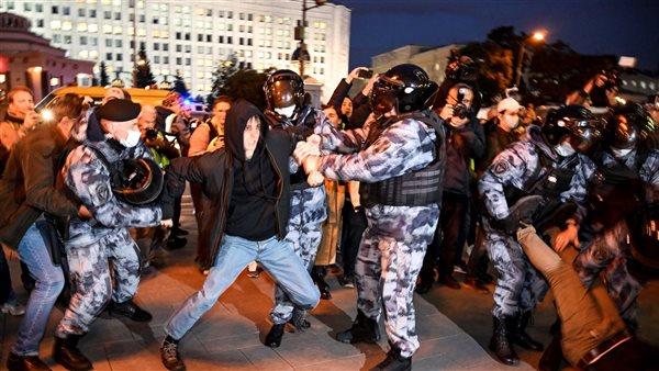 شرطة نيويورك تتدخل باحتجاج مؤيد للفلسطينيين وتعتقل 29 شخصا 