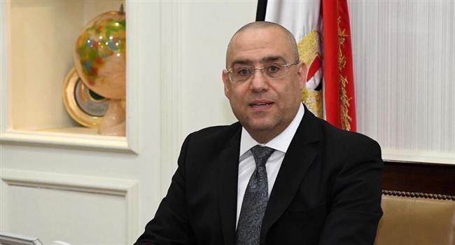 وزير الإسكان يصل إلى الإسكندرية 