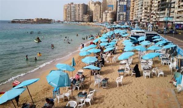 الإسكندرية: نسبة الإشغال بشواطئ حي أول المنتزة بلغت 95%
