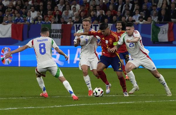تشكيل مباراة إسبانيا وإيطاليا في بطولة "اليورو"