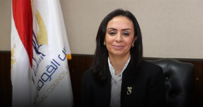 مايا مرسي تلتقي وفدا من جامبيا للتعريف بجهود مصر في مجال القضاء على ختان الإناث